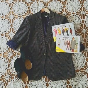 Vintage Wool Blend Chrckered Blazer